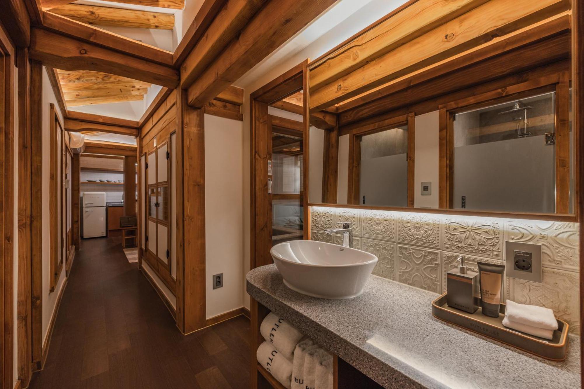 Subtle Grace Villa Сеул Екстериор снимка